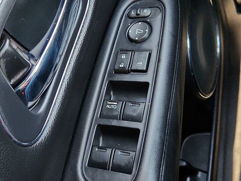 Used 2016 Honda HR-V EX-L image 19