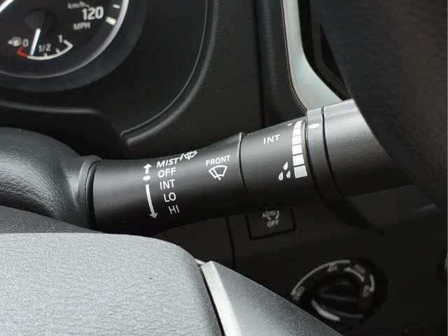 Certified 2025 Nissan Frontier SV AWD/4WD image 27