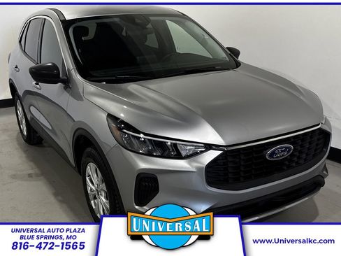Used 2024 Ford Escape Active AWD/4WD image 1
