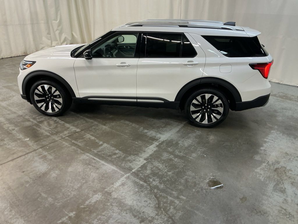 New 2026 Ford Explorer Platinum w/ LUX Leather Package AWD/4WD image 8