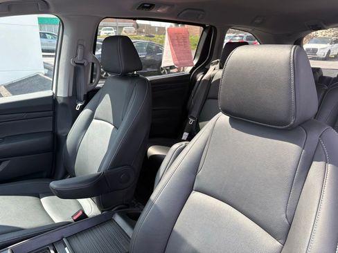 Used 2024 Honda Odyssey EX-L image 7