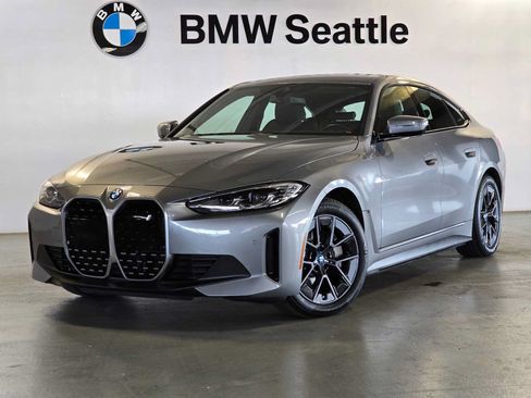 Used 2023 BMW i4 eDrive35 w/ Premium Package RWD image 1