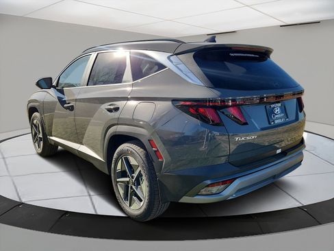 New 2026 Hyundai Tucson SEL image 3