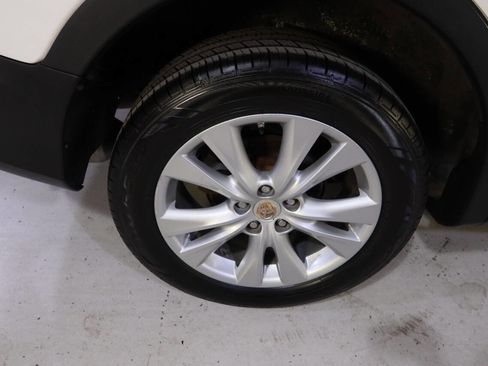 Used 2014 Toyota RAV4 Limited image 38