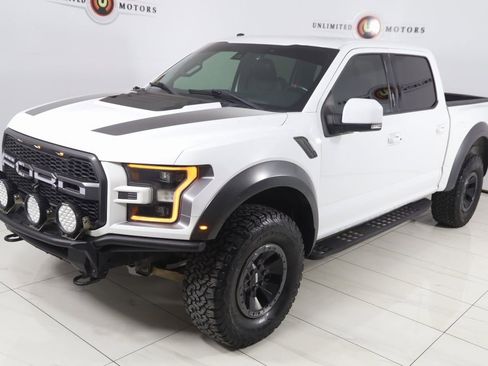 Used 2018 Ford F150 Raptor w/ Equipment Group 802A Luxury image 28