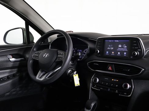 Used 2019 Hyundai Santa Fe SE image 25