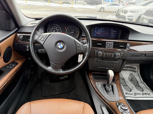 Used 2011 BMW 328i xDrive Sedan image 10