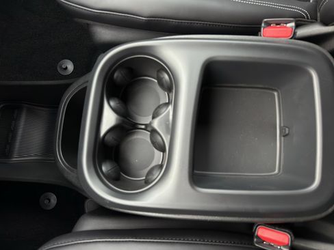 New 2026 Chrysler Pacifica Select image 22