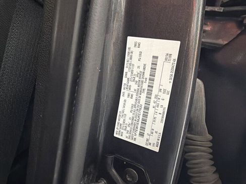 Used 2018 Ford F150 XL w/ Equipment Group 101A Mid AWD/4WD image 33