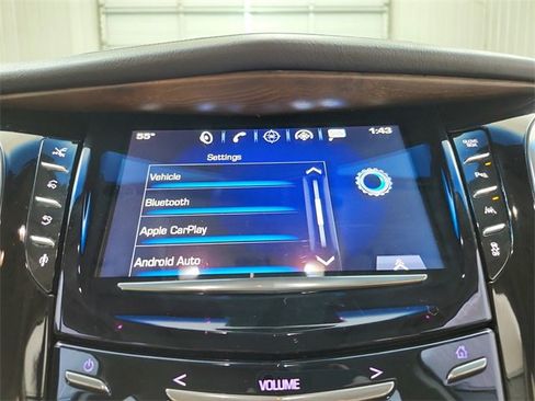 Used 2016 Cadillac Escalade ESV Premium image 32