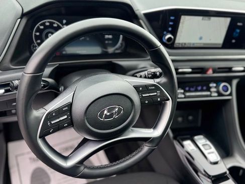 Used 2023 Hyundai Sonata SEL w/ Convenience Package FWD image 17