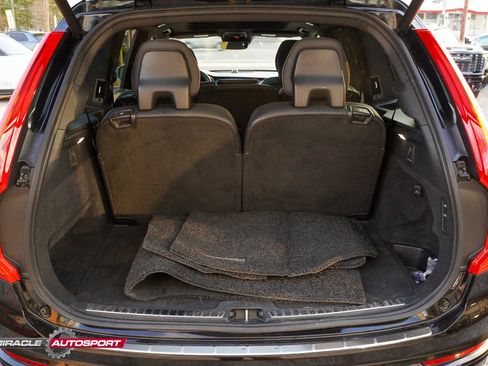 Used 2019 Volvo XC90 T6 R-Design image 30
