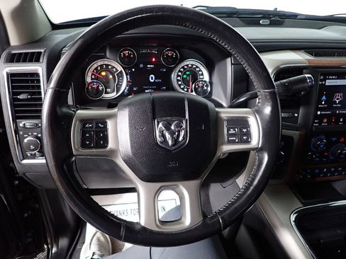 Used 2018 RAM 3500 Laramie AWD/4WD image 26