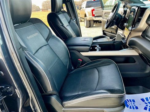 Used 2019 RAM 2500 Laramie image 29