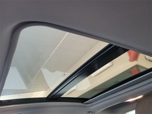 Used 2024 Chevrolet Malibu LT image 6