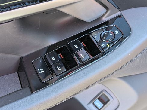 New 2026 BMW 530i xDrive w/ Premium Package AWD/4WD image 13