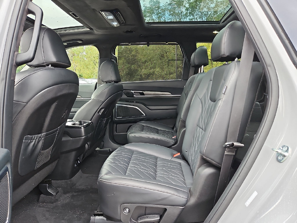 Certified 2025 Kia Telluride SX Prestige X-Line AWD/4WD image 12