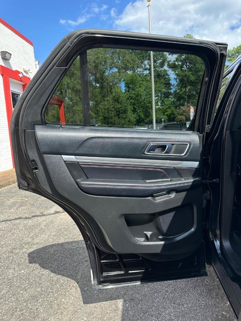 Used 2017 Ford Explorer Sport w/ Equipment Group 401A AWD/4WD image 12