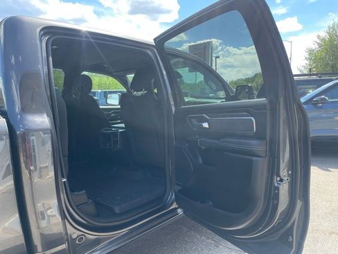 Used 2025 RAM 1500 Big Horn AWD/4WD image 18