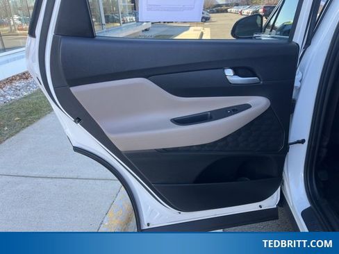 Used 2023 Hyundai Santa Fe SEL image 17