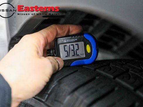 Used 2017 Toyota Highlander Plus image 52