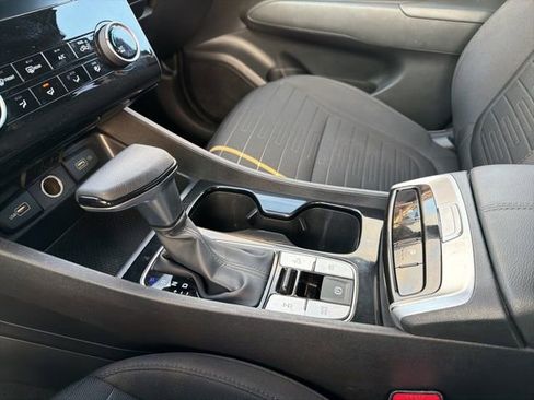 Used 2022 Hyundai Santa Cruz SEL image 20