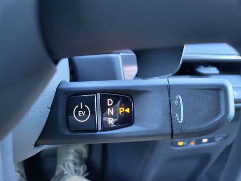 New 2026 Kia EV9 Land image 20