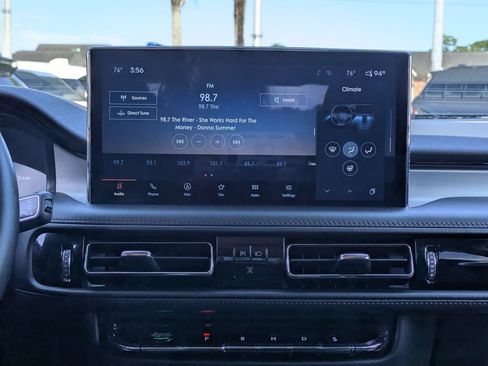 Certified 2023 Lincoln Nautilus Reserve w/ Monochromatic Package AWD/4WD image 20