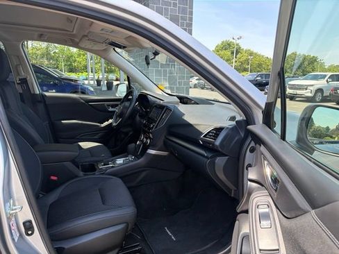 Used 2019 Subaru Forester Premium AWD/4WD image 21