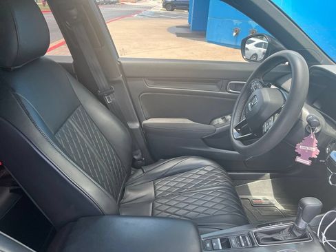 Used 2026 Honda Civic Sport image 4