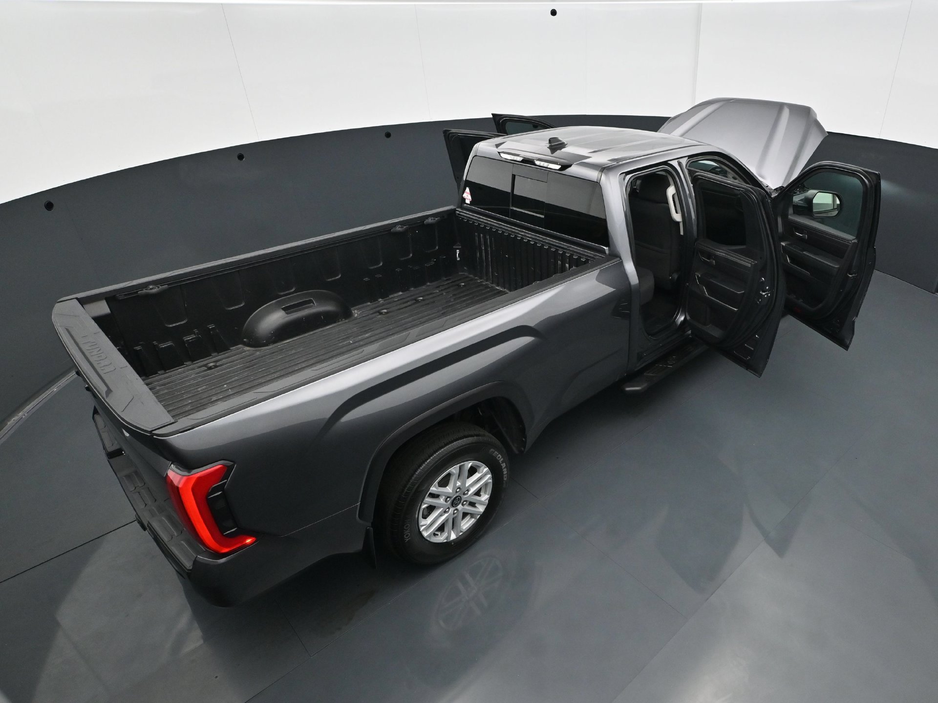 Used 2023 Toyota Tundra SR5 AWD/4WD image 39