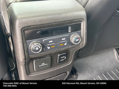 Used 2017 GMC Acadia SLT AWD/4WD image 33
