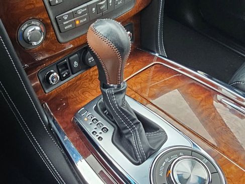 Used 2017 INFINITI QX80 4WD w/ Deluxe Technology Package image 43