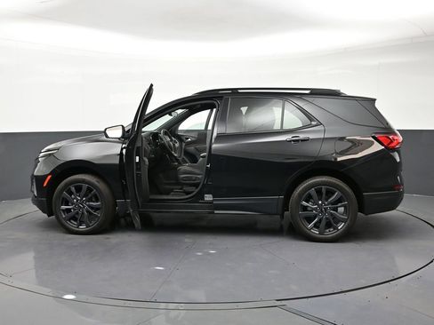 Used 2024 Chevrolet Equinox RS AWD/4WD image 34