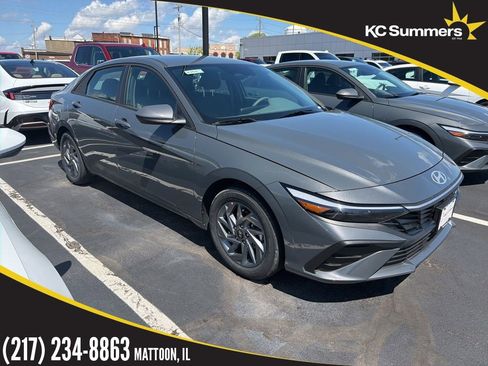 New 2026 Hyundai Elantra Hybrid FWD image 1