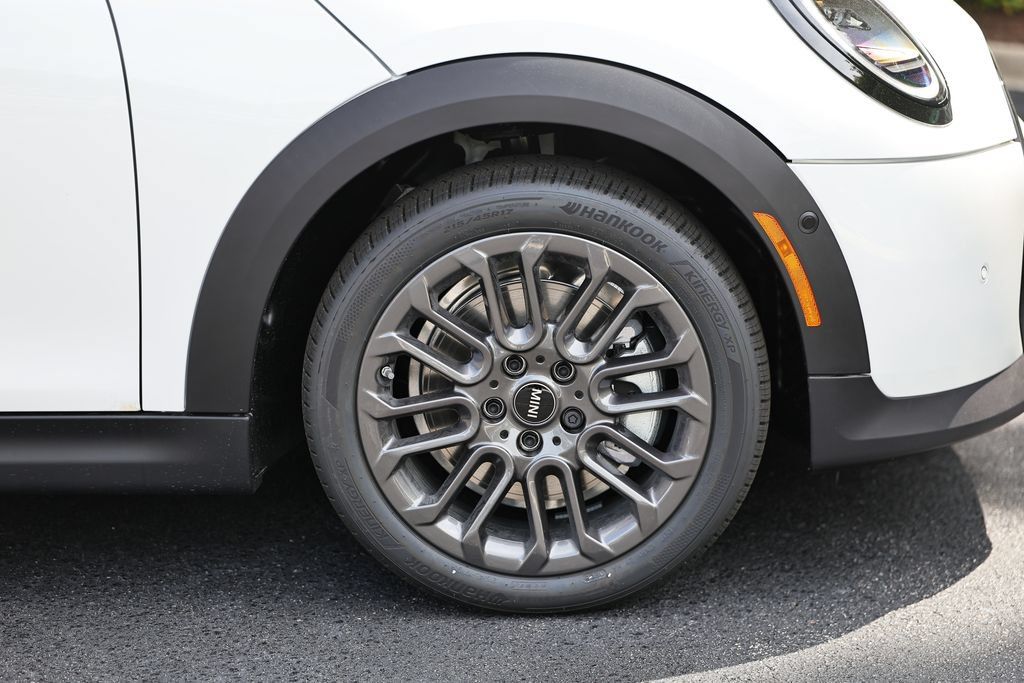 New 2026 MINI Cooper S FWD image 5