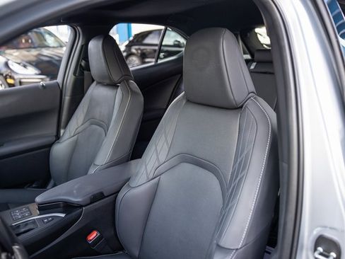 Used 2024 Lexus UX 250h F Sport image 23
