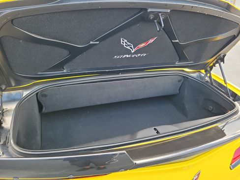 Used 2016 Chevrolet Corvette Stingray Convertible w/ 3LT Preferred Equipment Group RWD image 10