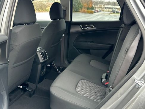 New 2026 Kia Sportage LX image 13