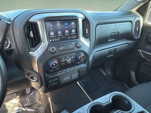 Used 2021 Chevrolet Silverado 1500 RST w/ Z71 Off-Road Package image 25