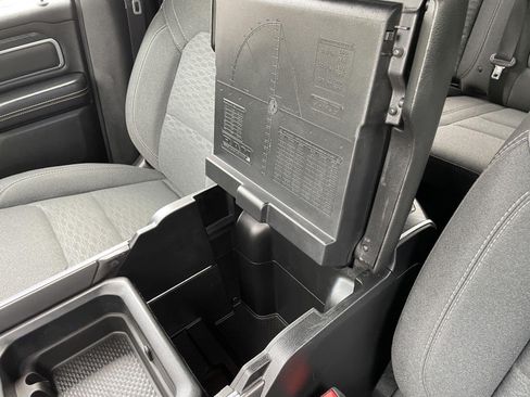 Used 2025 RAM 1500 Big Horn RWD image 35