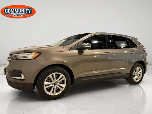 Used 2019 Ford Edge SEL w/ Equipment Group 201A AWD/4WD image 2