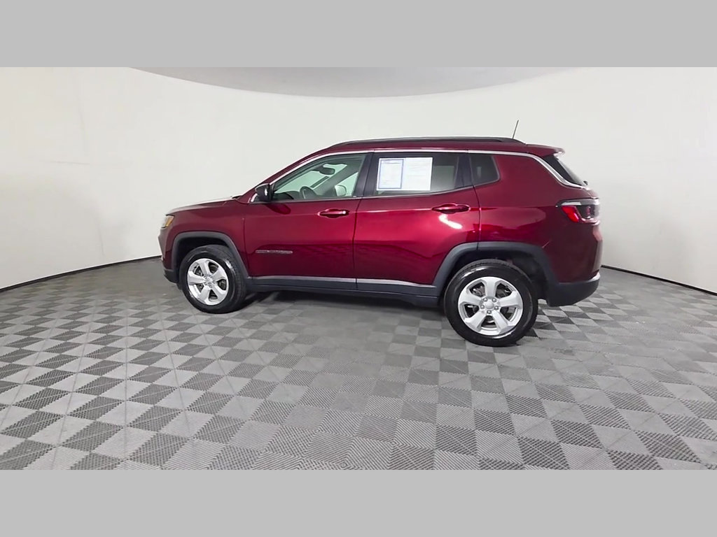 Used 2022 Jeep Compass Latitude AWD/4WD image 46