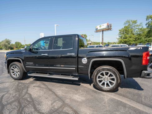 Used 2014 GMC Sierra 1500 SLT w/ SLT Crew Cab Value Package AWD/4WD image 4