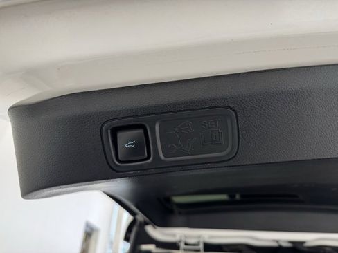 Used 2020 Ford Expedition Platinum image 50