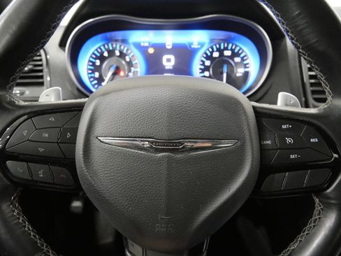 Used 2021 Chrysler 300 S RWD image 16