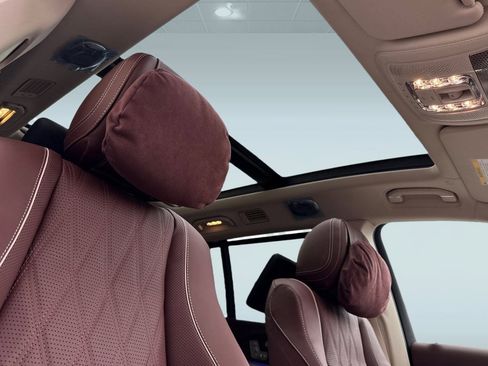 New 2026 Mercedes-Benz Maybach GLS 600 Maybach GLS 600 image 13
