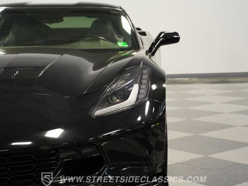 Used 2015 Chevrolet Corvette Stingray Coupe RWD image 21