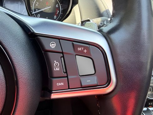 Used 2019 Jaguar F-TYPE Convertible RWD image 19