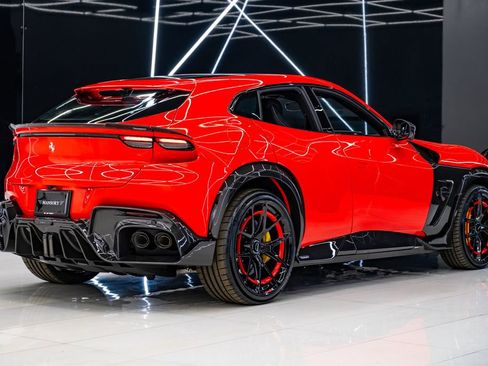 Used 2023 Ferrari Purosangue image 18